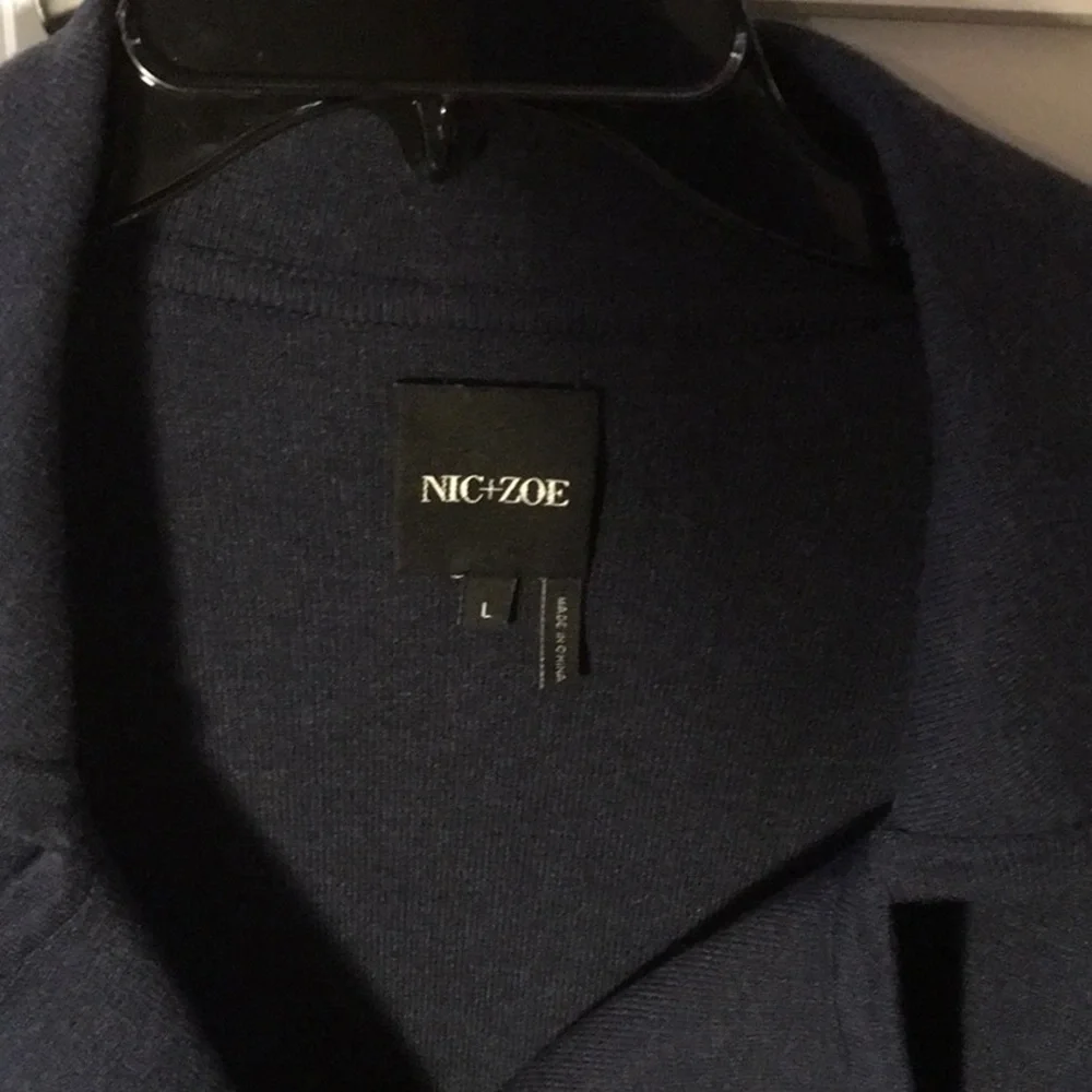 NIC + ZOE DARK NAVY DOUBLE BREASTED BLAZER. L - Picture 3 of 5